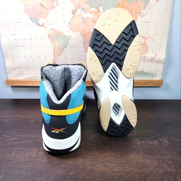 BRAND NEW Reebok x Street Fighter Shaq Attaq *UNISEX* - Picture 6 of 7